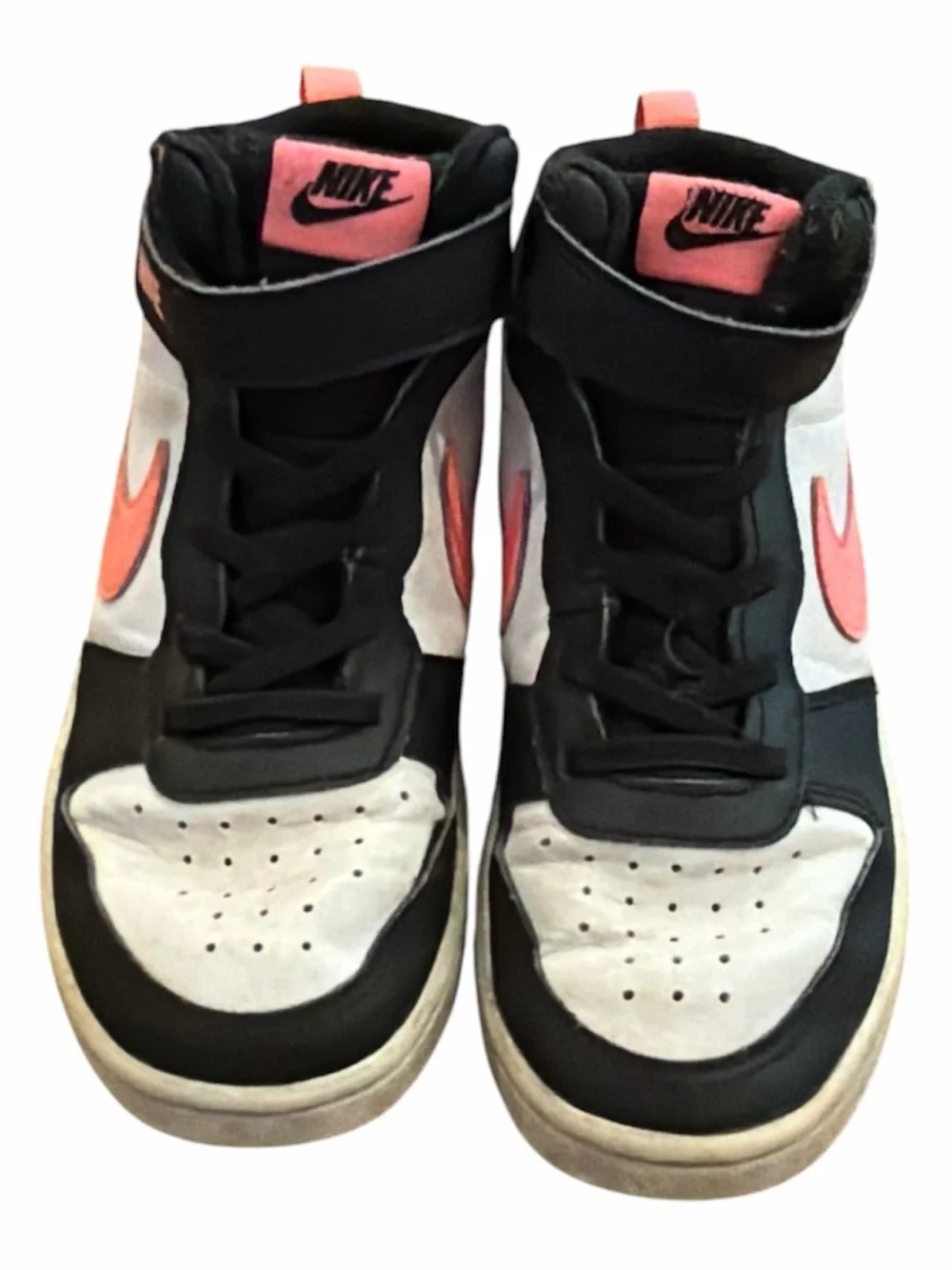Nike Kids Mid-Top Sneakers in Black, White & Pink